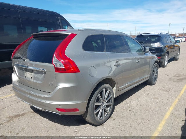 2015 VOLVO XC60 YV4612RK1F2742800