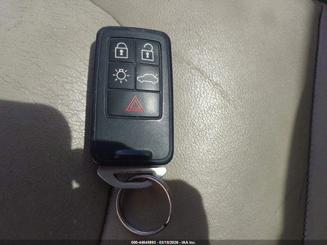 2015 VOLVO XC60 YV4612RK1F2742800 Photo 10