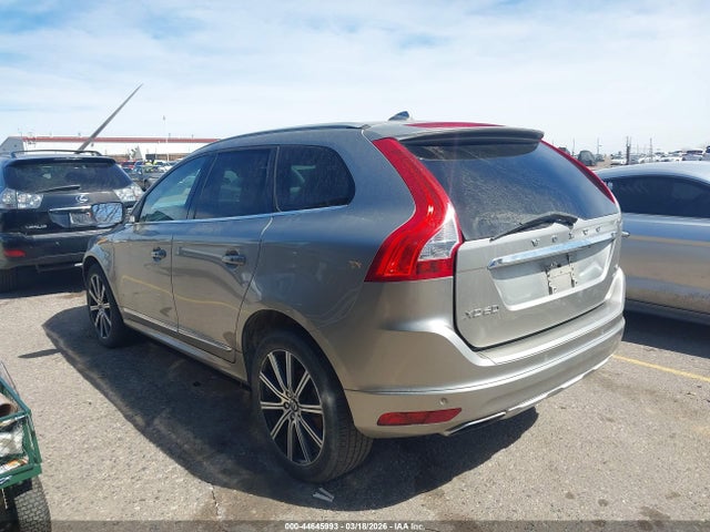 2015 VOLVO XC60 YV4612RK1F2742800 Photo 2