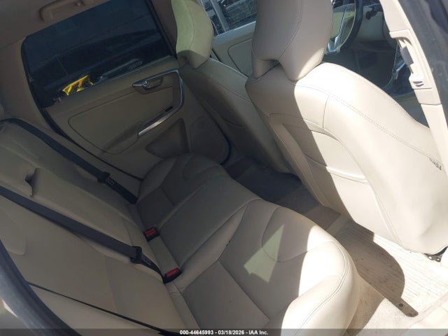 2015 VOLVO XC60 YV4612RK1F2742800 Photo 7