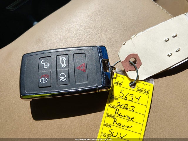 2023 Land Rover Range Rover P400 Se მანქანა იყიდება აუქციონზე, vin: SALKP9FU4PA083223, აუქციონის ნომერი: 44646000