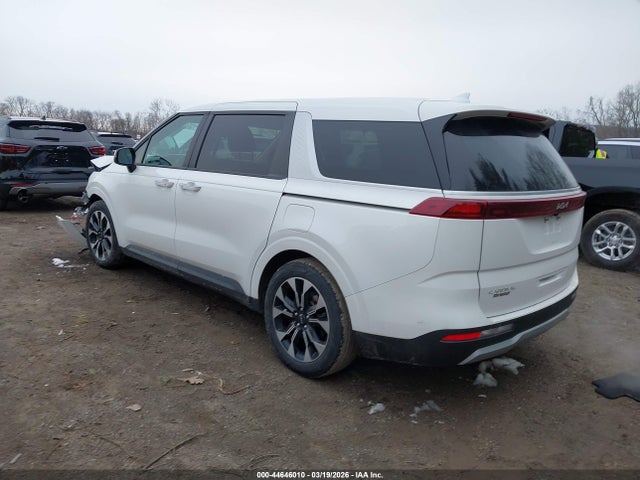 44646010 :رقم المزاد ، KNDNC5H39R6406376 vin ، 2024 Kia Carnival Mpv Ex مزاد بيع
