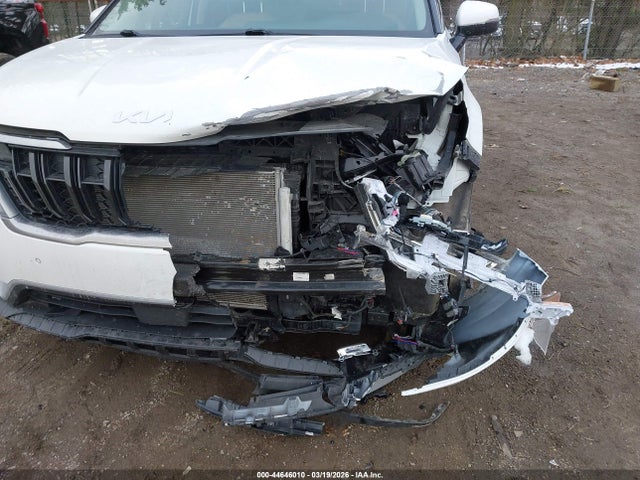 44646010 :رقم المزاد ، KNDNC5H39R6406376 vin ، 2024 Kia Carnival Mpv Ex مزاد بيع