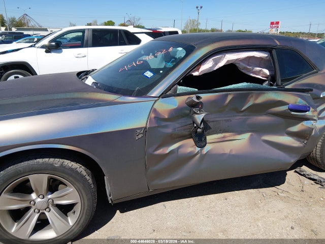 Auction sale of the 2018 Dodge Challenger Sxt, vin: 2C3CDZAG9JH183496, lot number: 44646028