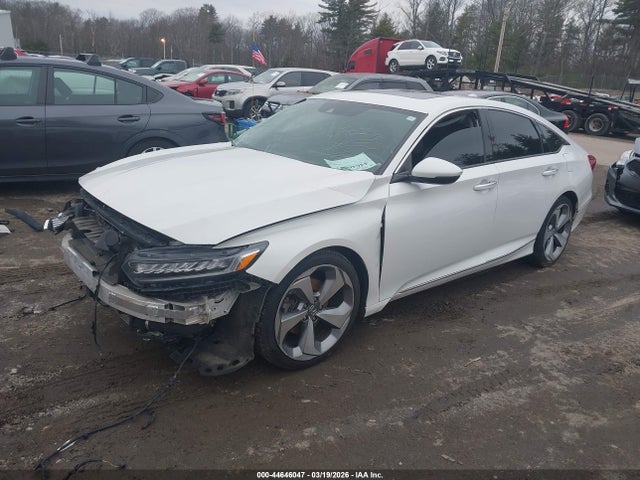 1HGCV1F98JA025591 Honda Accord Touring