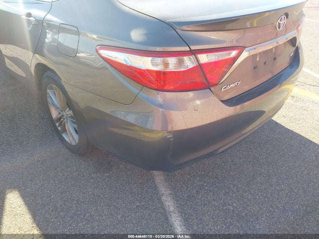 4T1BF1FK5HU743016 Toyota CAMRY SE