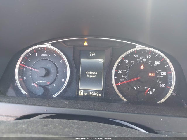 4T1BF1FK5HU743016 Toyota CAMRY SE