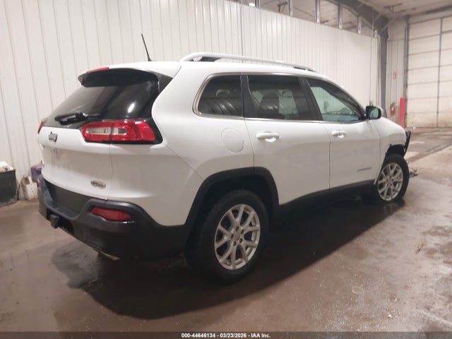 44646134 :رقم المزاد ، 1C4PJMLXXJD515125 vin ، 2018 Jeep Cherokee Latitude Plus 4x4 مزاد بيع