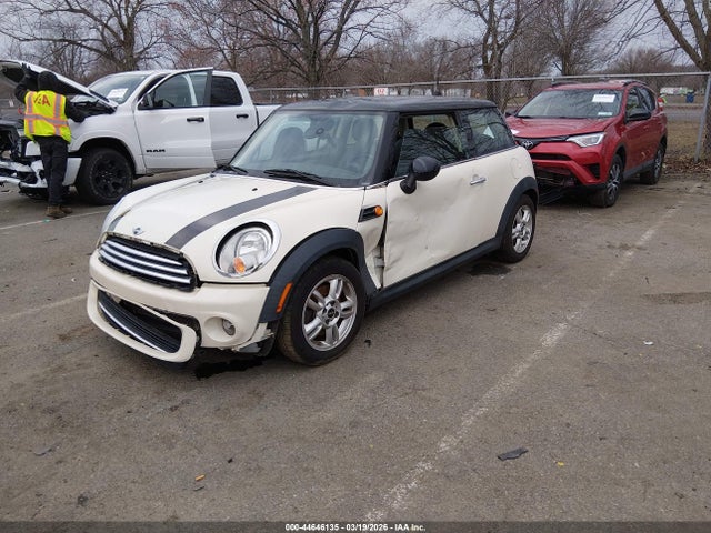 Продажа на аукционе авто 2012 Mini Cooper, vin: WMWSU3C5XCT541739, номер лота: 44646135