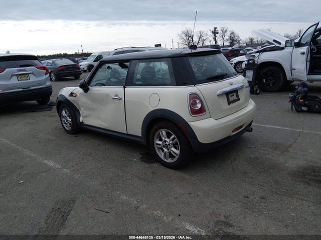 Продажа на аукционе авто 2012 Mini Cooper, vin: WMWSU3C5XCT541739, номер лота: 44646135