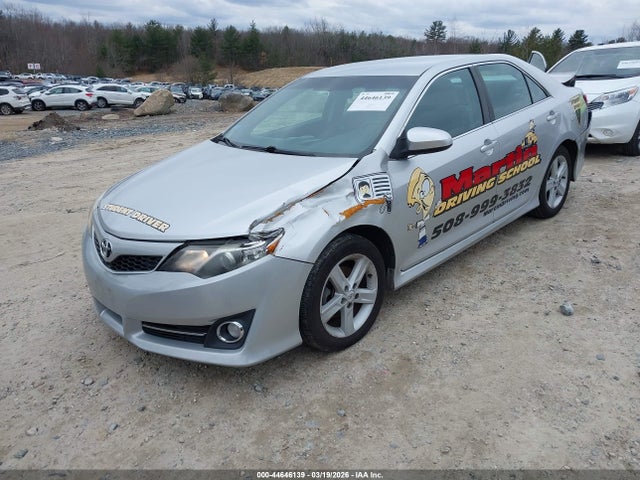 Aukcja sprzedaży 2012 Toyota Camry Se, vin: 4T1BF1FK8CU037988, numer aukcji: 44646139