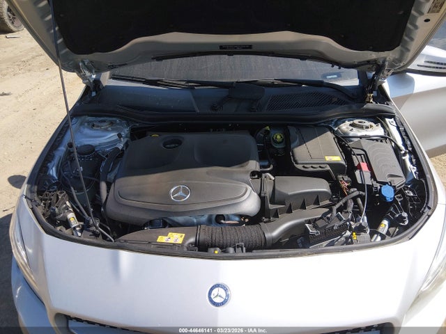2014 Mercedes-benz Cla 250 4matic მანქანა იყიდება აუქციონზე, vin: WDDSJ4GB5EN133969, აუქციონის ნომერი: 44646141