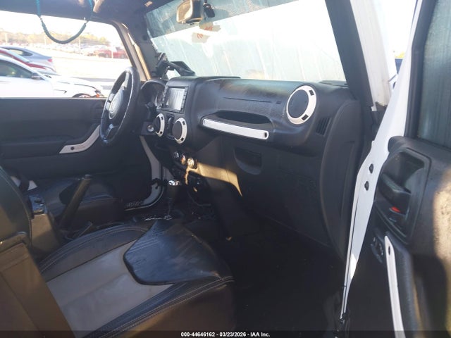 44646162 :رقم المزاد ، 1C4BJWFG3HL522628 vin ، 2017 Jeep Wrangler Unlimited Rubicon 4x4 مزاد بيع