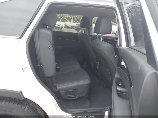 Продажа на аукционе авто 2019 Kia Sorento 3.3l S, vin: 5XYPGDA55KG583769, номер лота: 44646206