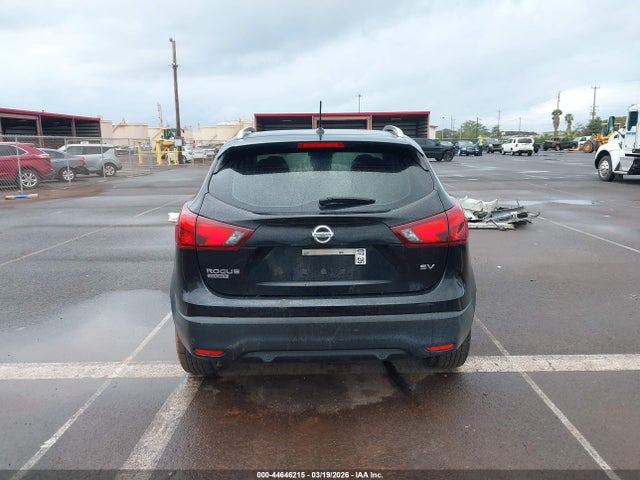 44646215 :رقم المزاد ، JN1BJ1CP5KW244122 vin ، 2019 Nissan Rogue Sport Sv مزاد بيع