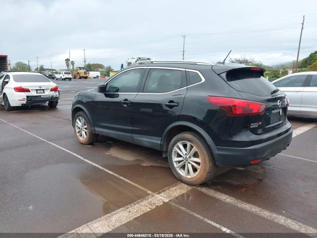 44646215 :رقم المزاد ، JN1BJ1CP5KW244122 vin ، 2019 Nissan Rogue Sport Sv مزاد بيع