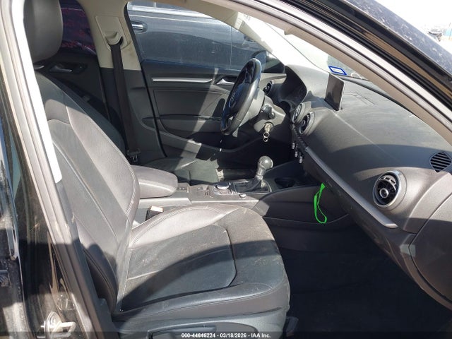 44646224 :رقم المزاد ، WAUACGFF5F1066978 vin ، 2015 Audi A3 1.8t Premium مزاد بيع