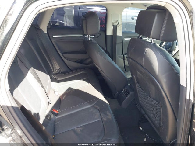 44646224 :رقم المزاد ، WAUACGFF5F1066978 vin ، 2015 Audi A3 1.8t Premium مزاد بيع