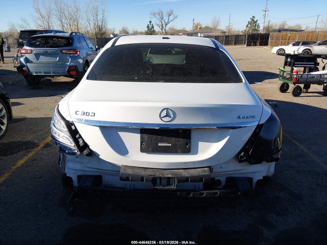 55SWF4KB2FU027501 Mercedes-Benz C 300 4matic