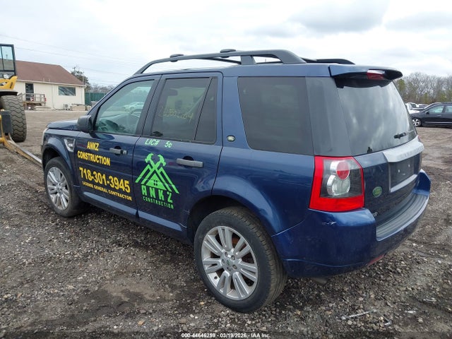 2010 LAND ROVER LR2 SALFR2BN3AH205215 Photo 2