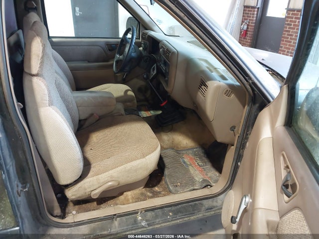 1995 Chevrolet S Truck S10 მანქანა იყიდება აუქციონზე, vin: 1GCCS1448SK109825, აუქციონის ნომერი: 44646263