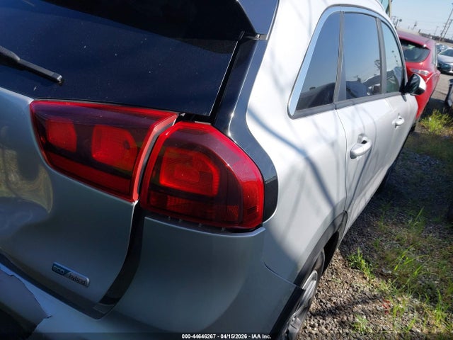 KIA NIRO LX 2020 KNDCB3LC4L5427347 Image 4