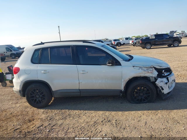 Aukcja sprzedaży 2017 Volkswagen Tiguan 2.0t S, vin: WVGAV7AX8HK001841, numer aukcji: 44646269