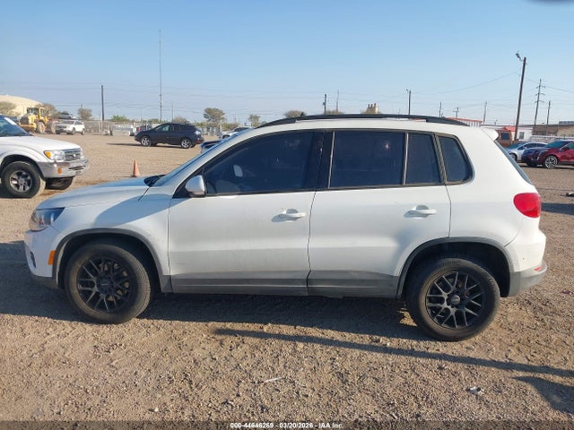Aukcja sprzedaży 2017 Volkswagen Tiguan 2.0t S, vin: WVGAV7AX8HK001841, numer aukcji: 44646269