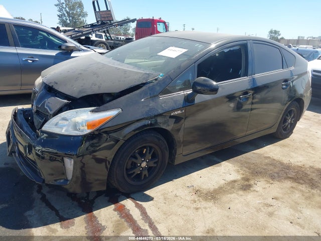 2015 TOYOTA PRIUS JTDKN3DU8F0440419 Photo 1