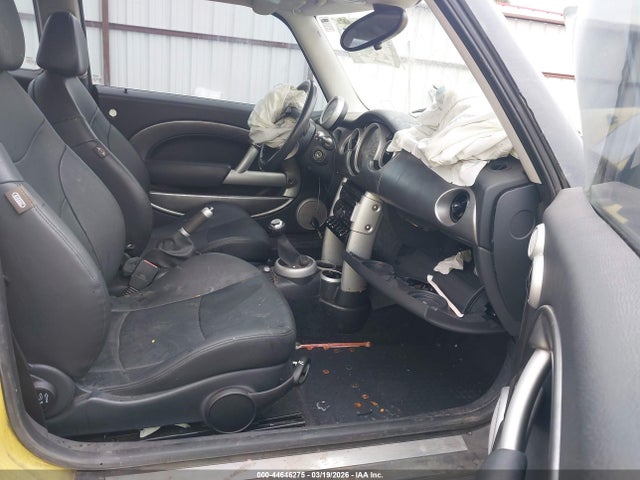 2005 MINI COOPER S WMWRE33465TD91833 Photo 4
