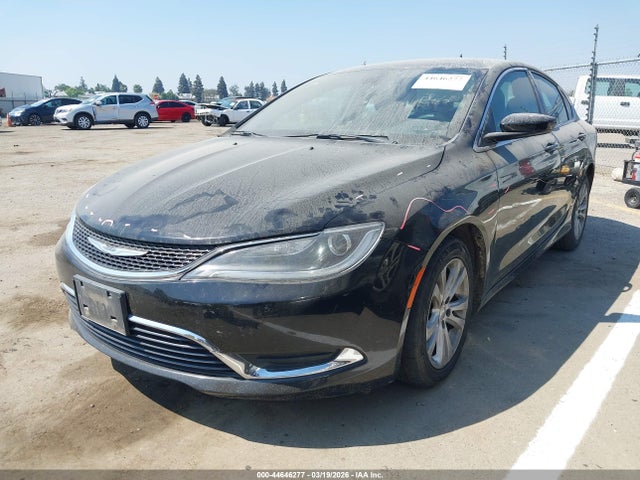 44646277 :رقم المزاد ، 1C3CCCAB2FN624663 vin ، 2015 Chrysler 200 Limited مزاد بيع