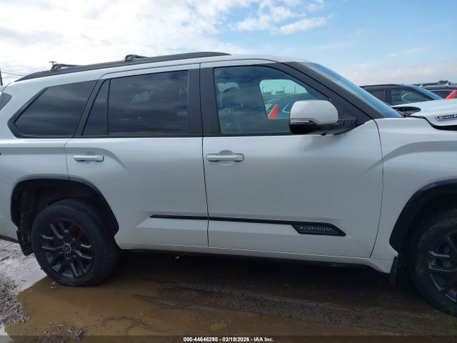 Toyota Sequoia Platinum 2024 7SVAAABA0RX029425 Image 13