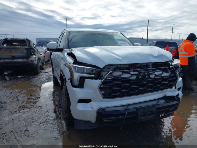 Toyota Sequoia Platinum 2024 7SVAAABA0RX029425 Image 17
