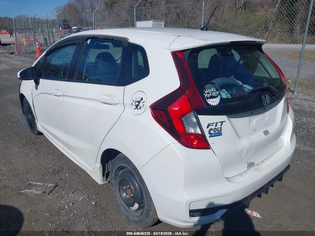 2018 HONDA FIT 3HGGK5H66JM721017 Photo 2