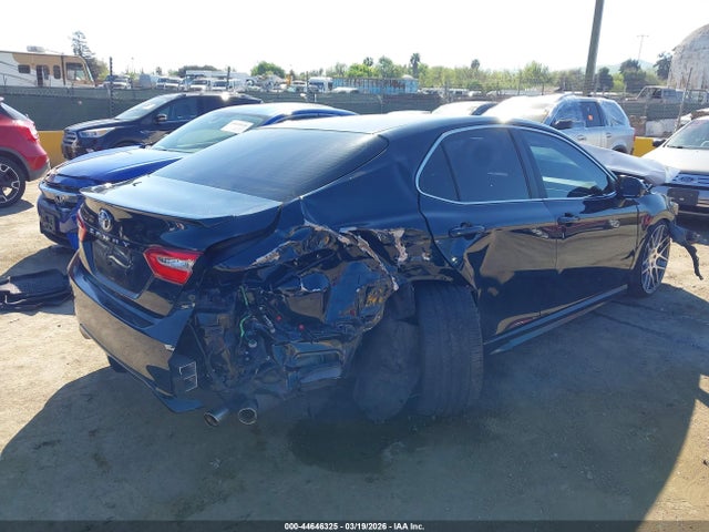 4T1B11HK5JU641510 Toyota CAMRY SE