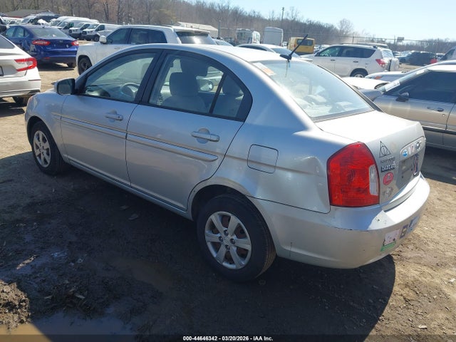 2010 HYUNDAI ACCENT KMHCN4AC5AU462171 Photo 2