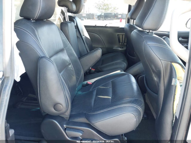 5TDXK3DC9FS617739 Toyota Sienna Se 8 Passenger