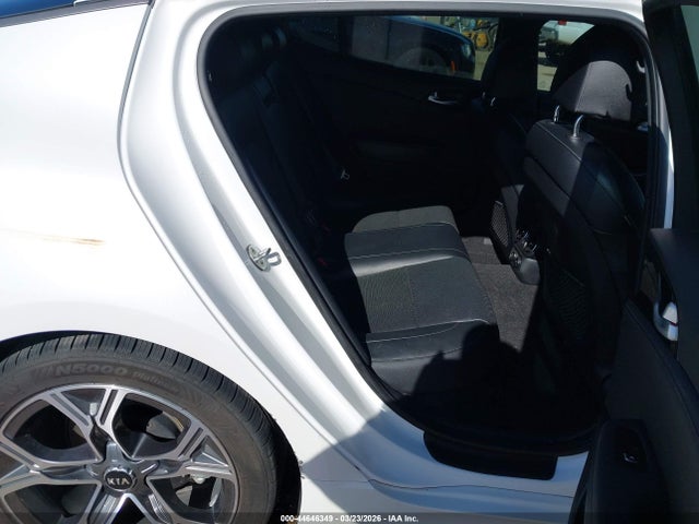 44646349 :رقم المزاد ، KNAE15LA2M6089509 vin ، 2021 Kia Stinger Gt-line مزاد بيع