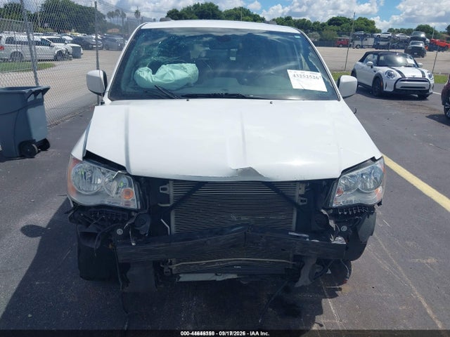 Продаж на аукціоні авто 2019 Dodge Grand Caravan Sxt, vin: 2C4RDGCG3KR761630, номер лоту: 44646350