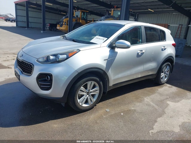 KIA Sportage Lx 2017 KNDPMCAC1H7246801 Image 2