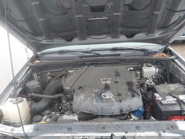 5TFLU4EN0FX136478 Toyota Tacoma Base V6
