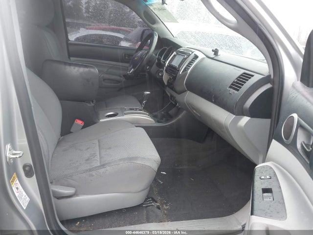 5TFLU4EN0FX136478 Toyota Tacoma Base V6