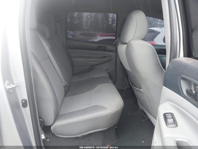 5TFLU4EN0FX136478 Toyota Tacoma Base V6