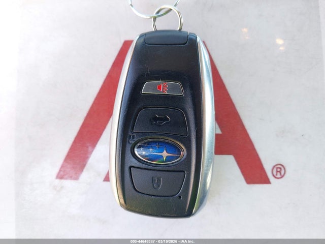 44646387 :رقم المزاد ، 4S4BSANC1H3388213 vin ، 2017 Subaru Outback 2.5i Limited مزاد بيع