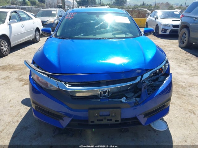 Honda Civic Lx 2018 2HGFC2F59JH579147 Image 12