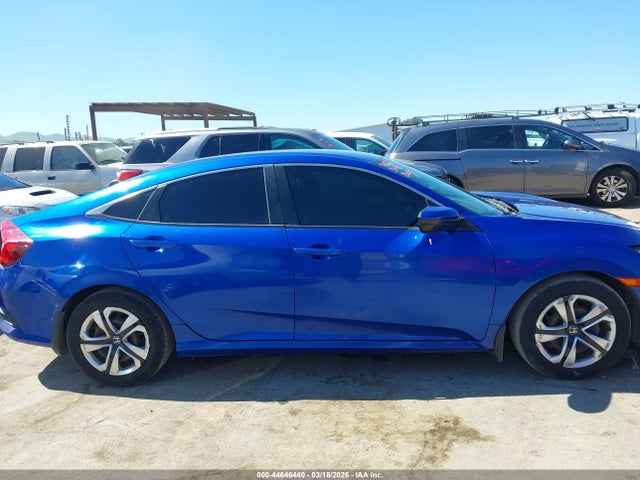 Honda Civic Lx 2018 2HGFC2F59JH579147 Image 13