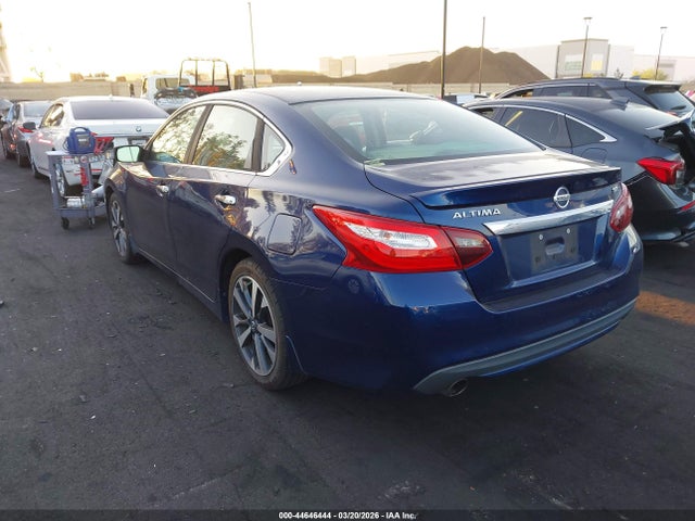 1N4AL3AP2HC487811 Nissan Altima 2.5 Sr