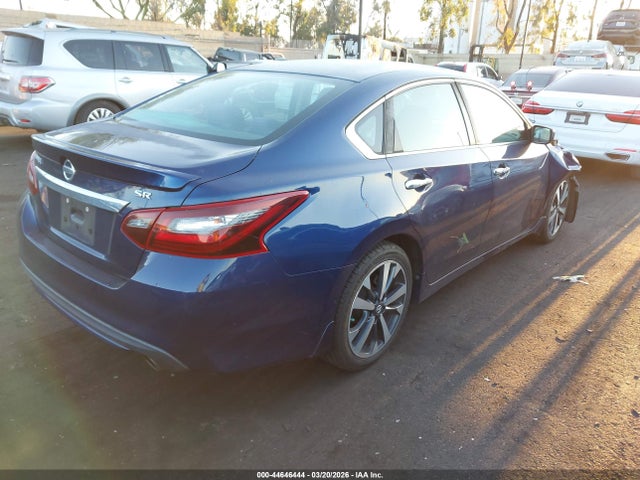 1N4AL3AP2HC487811 Nissan Altima 2.5 Sr