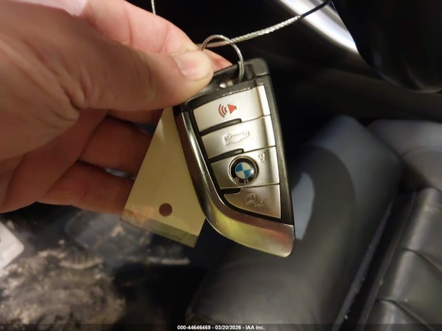 2022 BMW X5 5UXCR6C07N9L36716 Photo 10