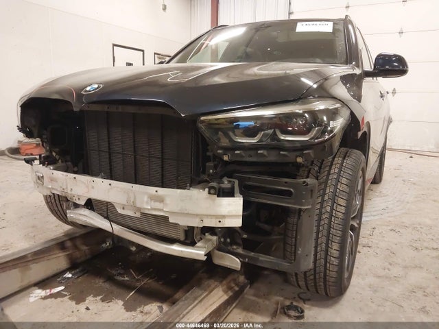 2022 BMW X5 5UXCR6C07N9L36716 Photo 5